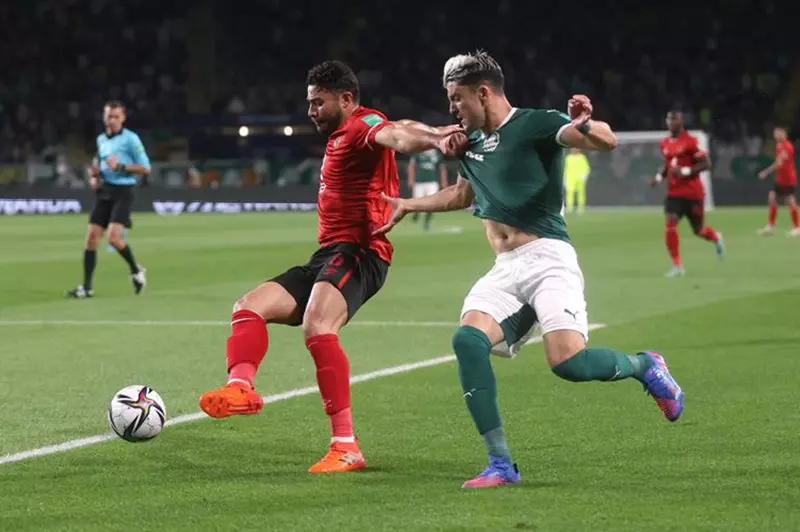 لاعب بالميراس الأهلي فريق كبير وميزان القوة متقارب بين أندية - يلا شوت لايف | Yalla Shoot Live | أهم مباريات اليوم بث مباشر جوال Yallashoot لاعب بالميراس: الأهلي فريق كبير وميزان القوة متقارب بين أندية المونديال